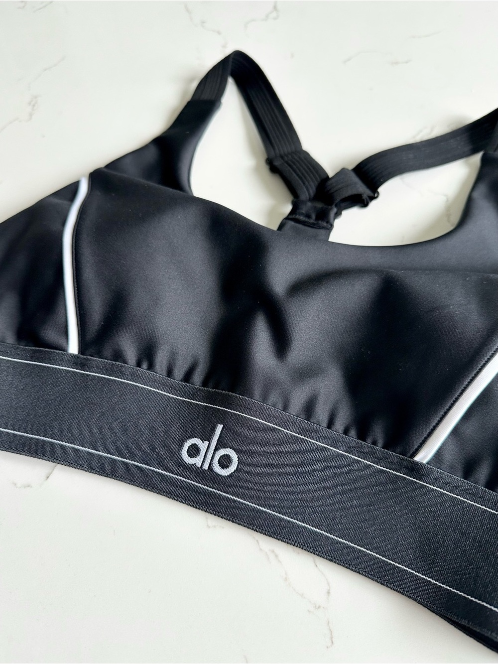NWOT Alo Yoga Airlift Suit Up Bra - Picture 4 of 7